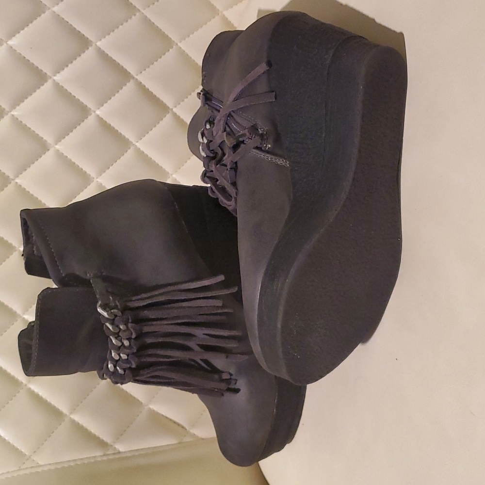 7.5 Goth Emo Sbicca Platform Boots ~ Grey Tassels ~ Gothic Heel Boots - Picture 6 of 7